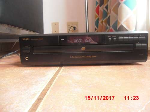 Denon DCM280 5 Disc CD Player